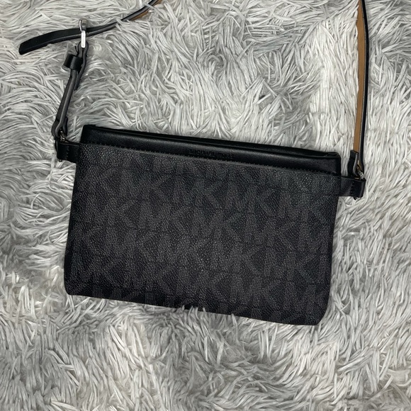 Michael Kors Monogram Belt Bag - Picture 3 of 4